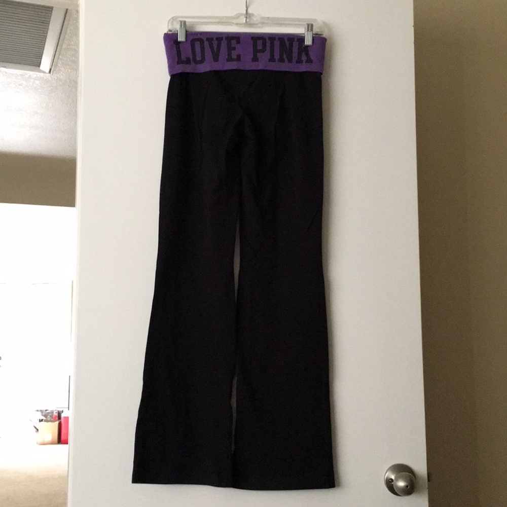PINK Victoria’s Secret Yoga Pants!